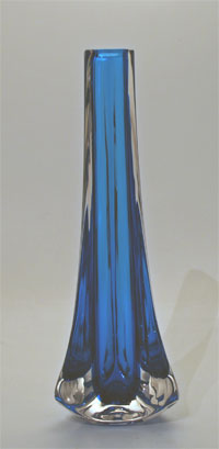 Whitefriars Glass. F361