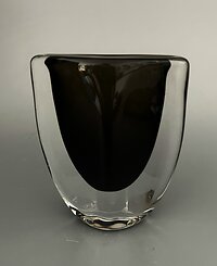 Scandinavian Glass. F500